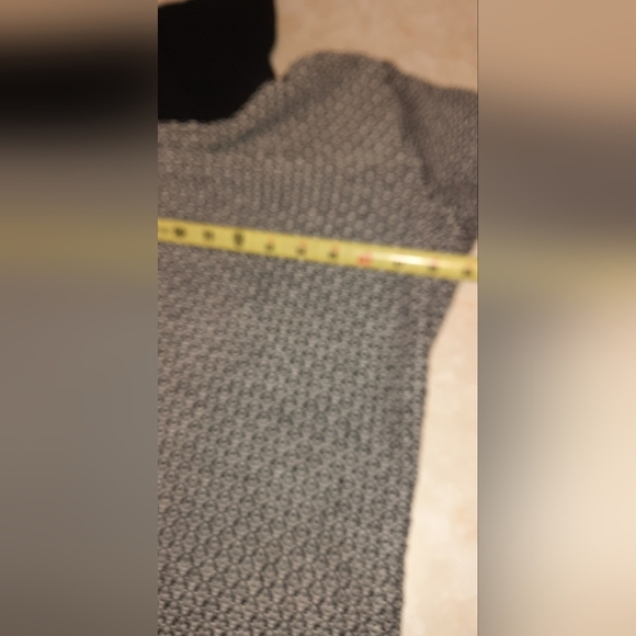 Karen Scott Black and White Knit Sweater - Picture 9 of 10